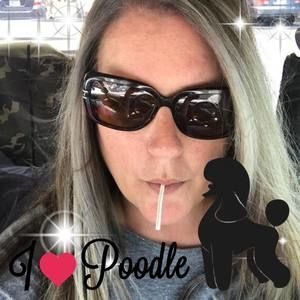 Meet your Posher, Renee